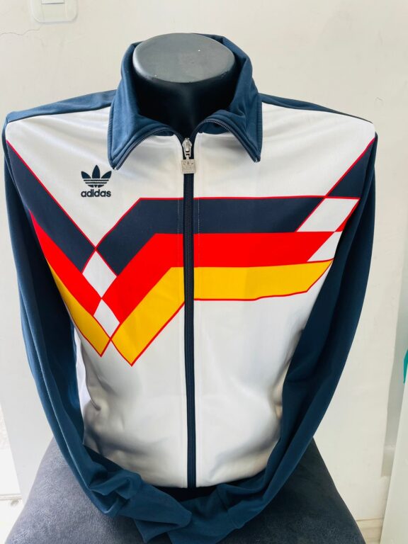 CHOMPA ADIDAS