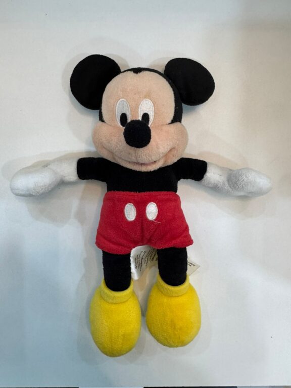 MICKEY MOUSE DE PELUCHE